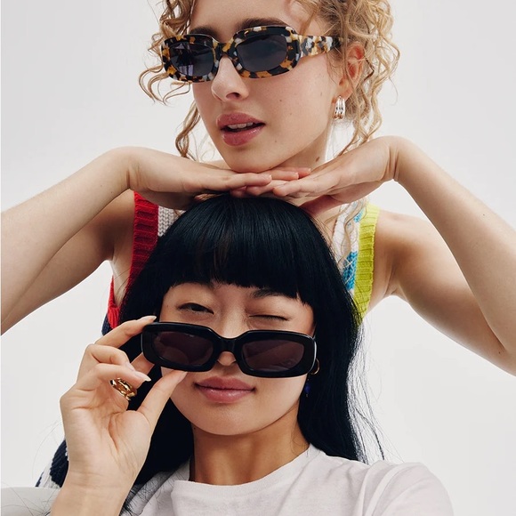 BRAND NEW MAGUIRE SUNGLASSES - Picture 2 of 5